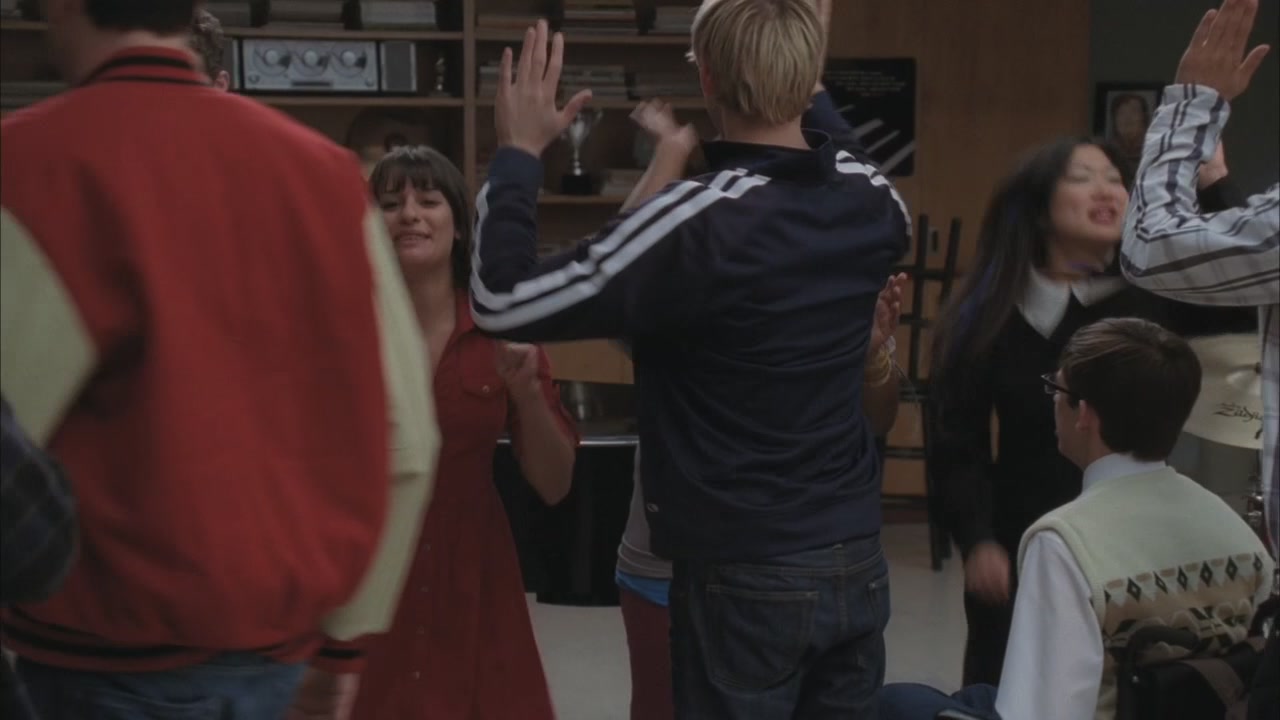 Glee211-0929.jpg