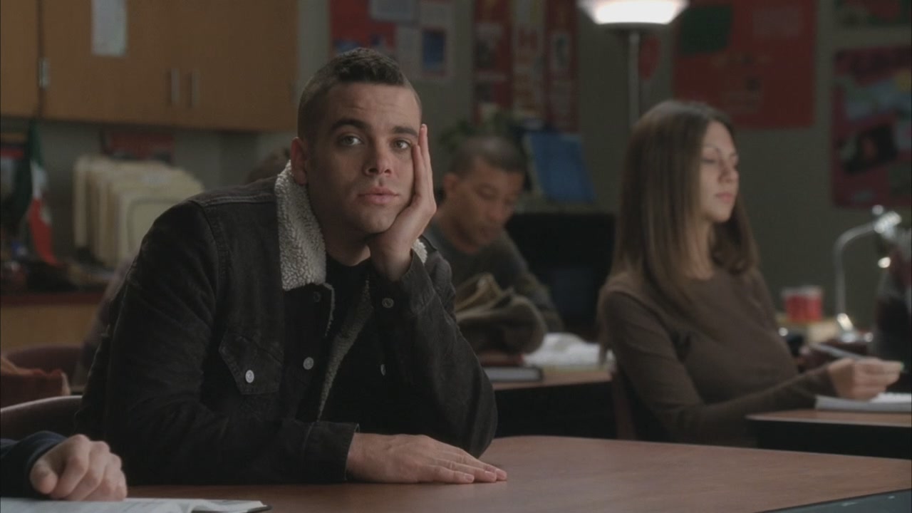 Glee212-0000.jpg