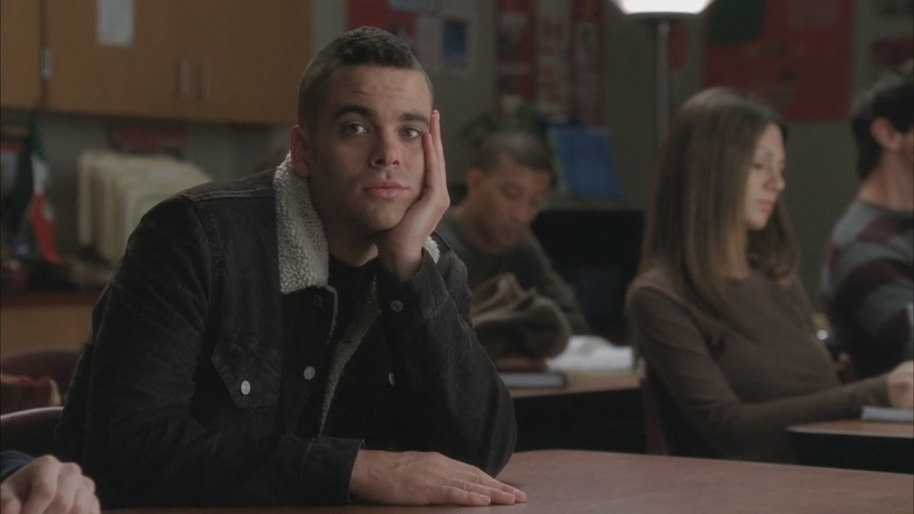 Glee212-0001.jpg