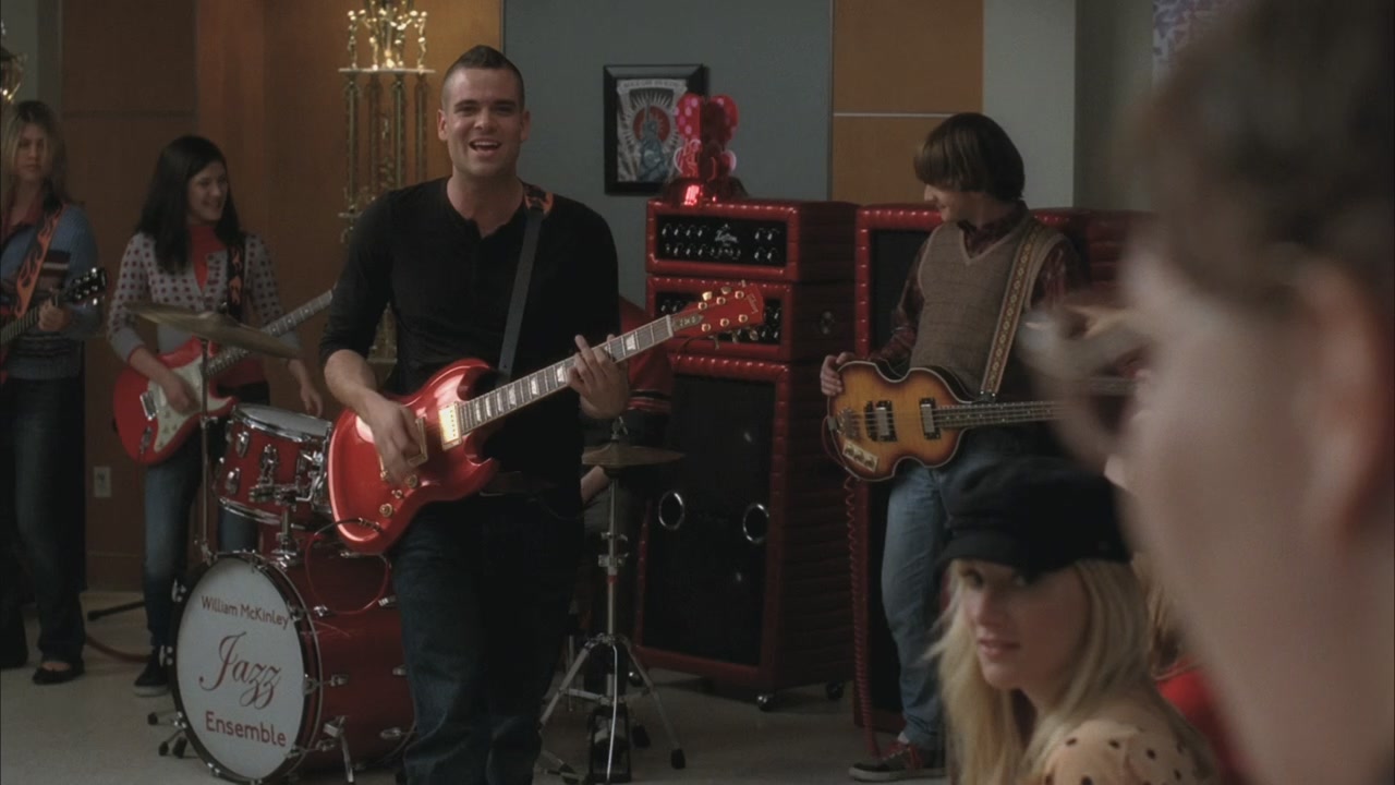 Glee212-0321.jpg