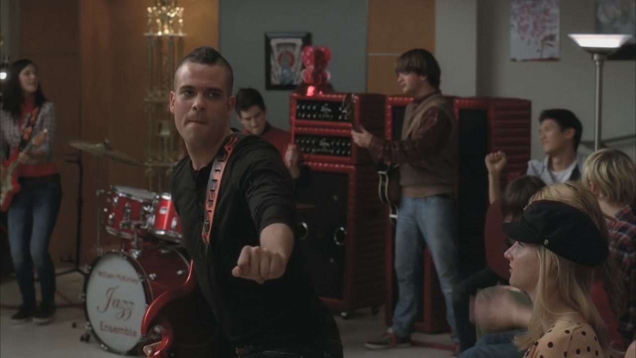 Glee212-0334.jpg