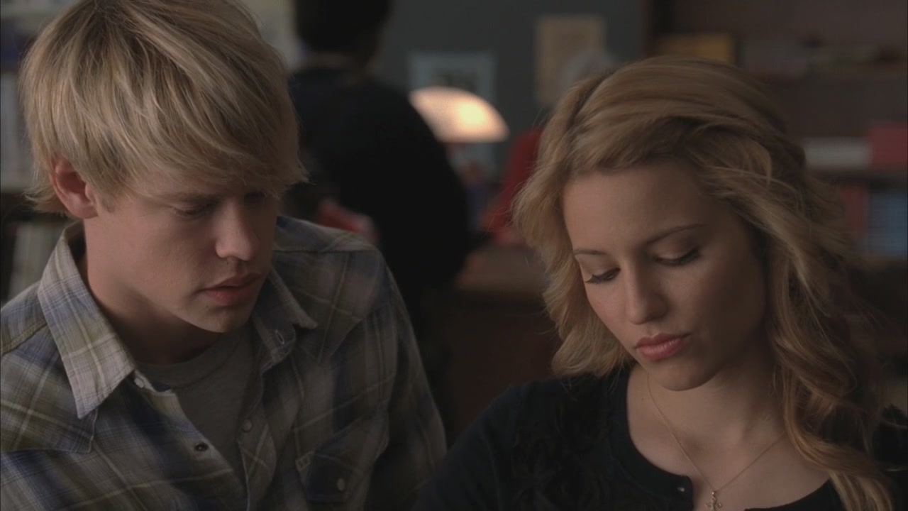 Glee212-0413.jpg