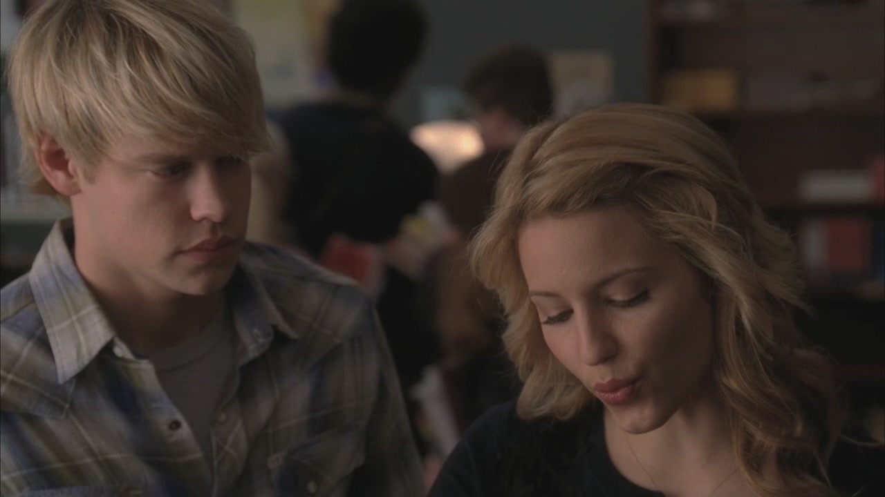 Glee212-0418.jpg