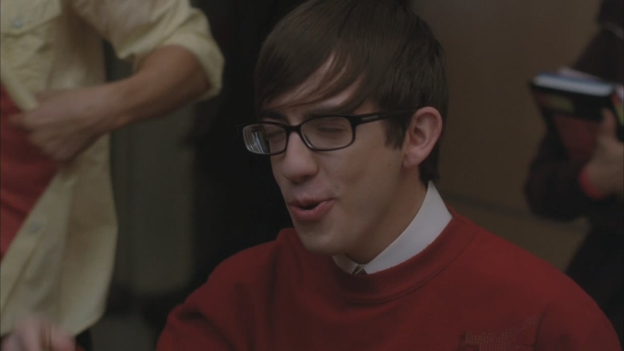 Glee212-0524.jpg