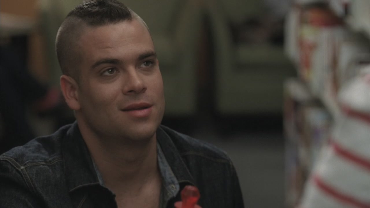 Glee212-0830.jpg