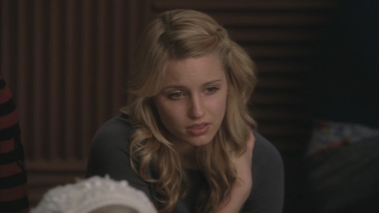 Glee212-0986.jpg