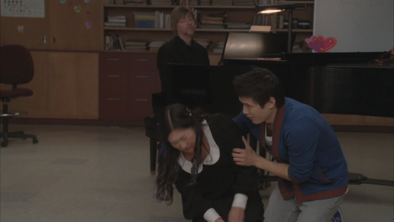 Glee212-1001.jpg
