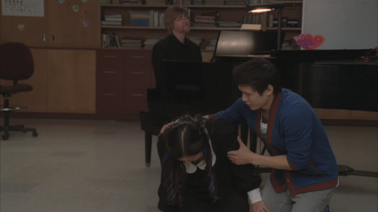 Glee212-1002.jpg
