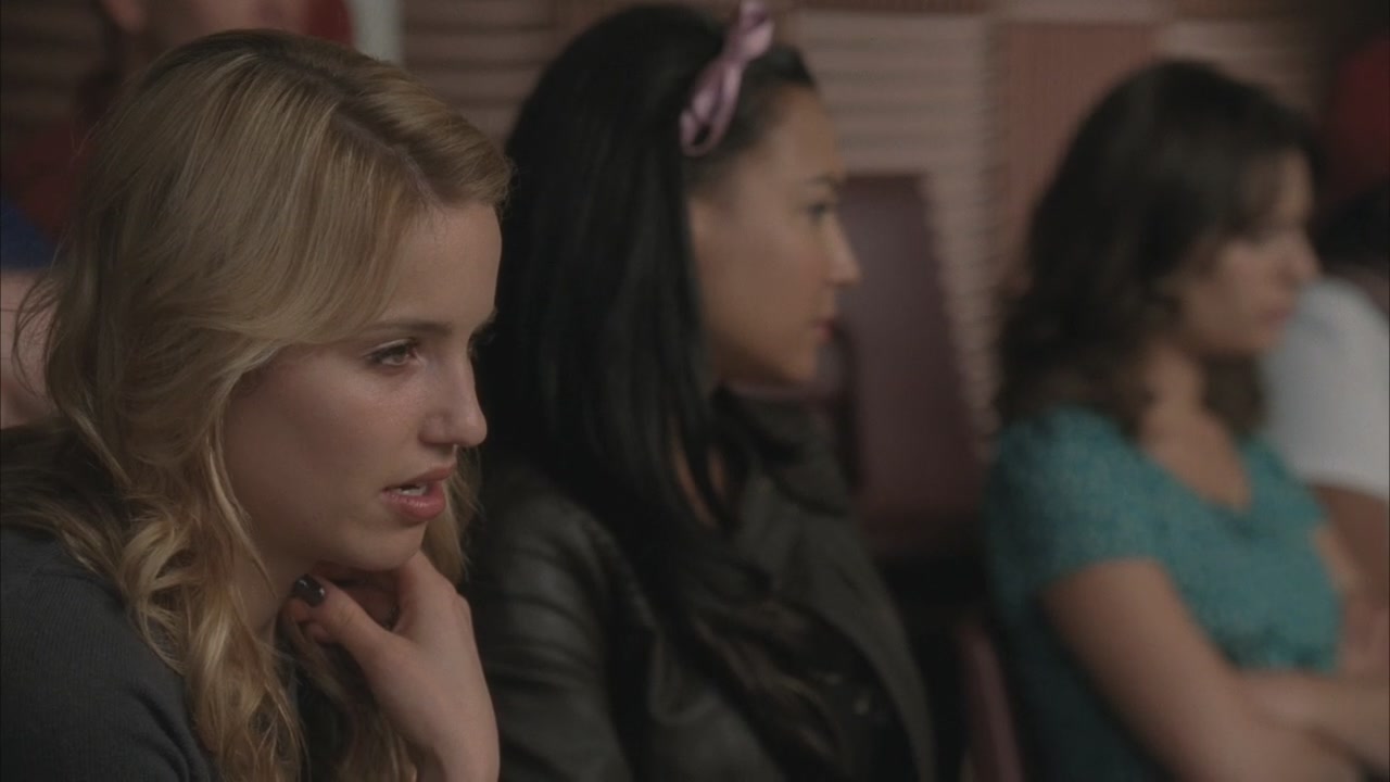 Glee212-1007.jpg