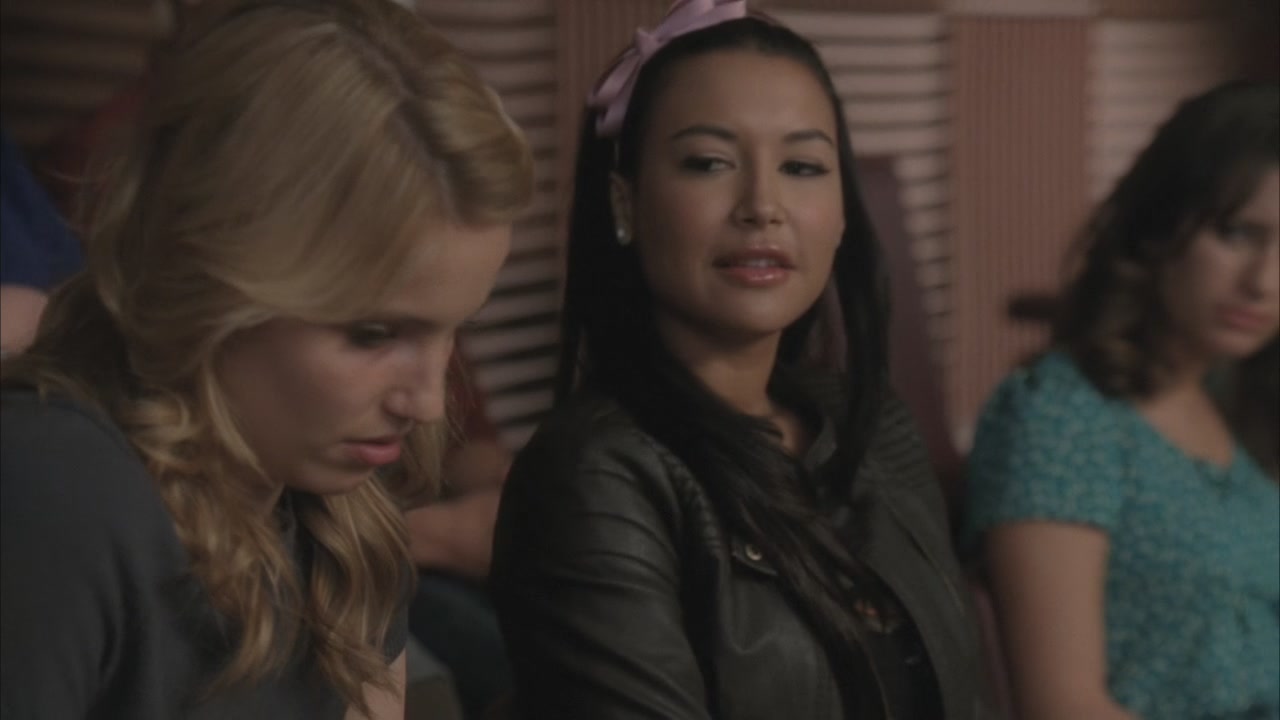 Glee212-1008.jpg