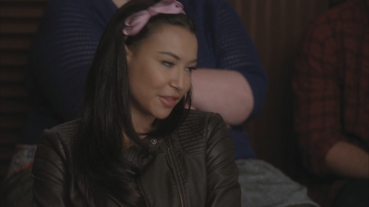 Glee212-1013.jpg