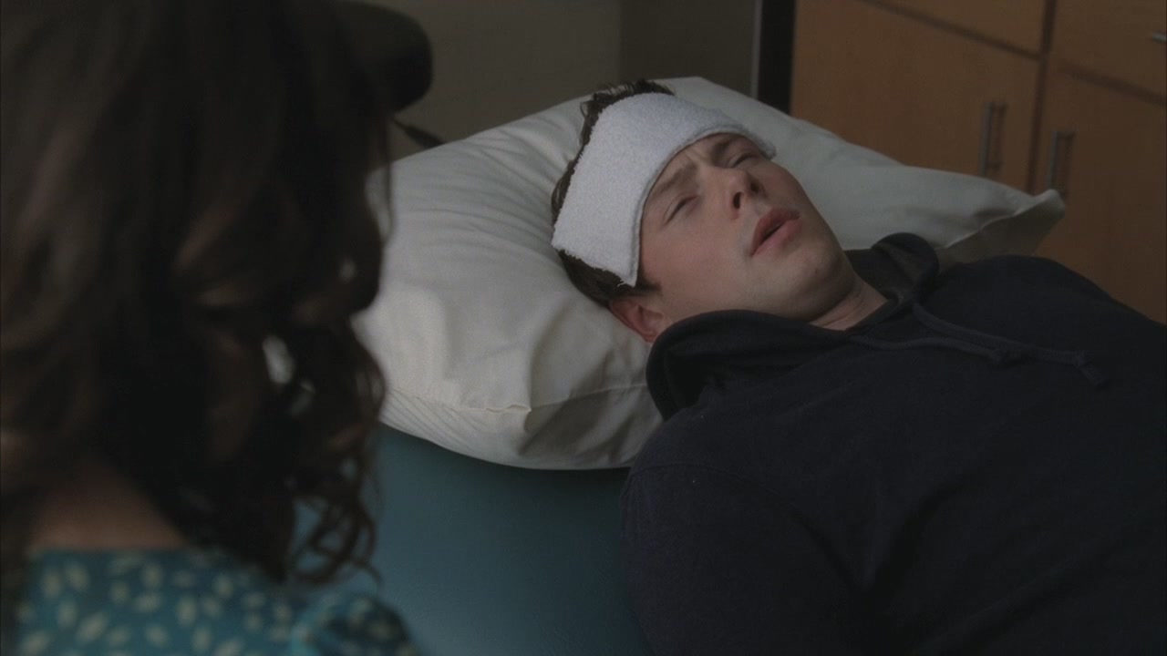 Glee212-1103.jpg