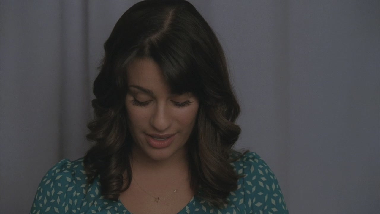 Glee212-1127.jpg