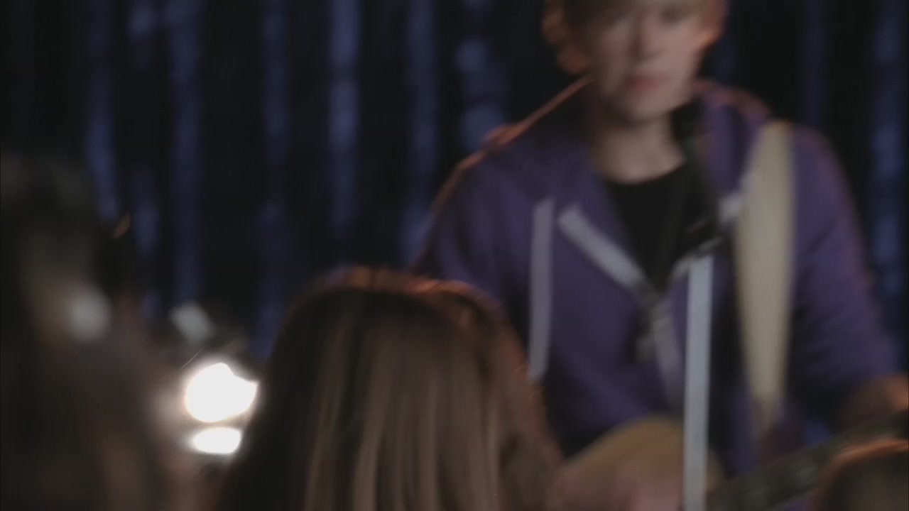 Glee213-0122.jpg
