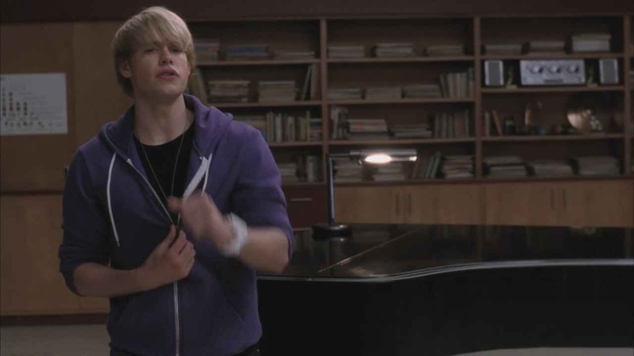 Glee213-0305.jpg