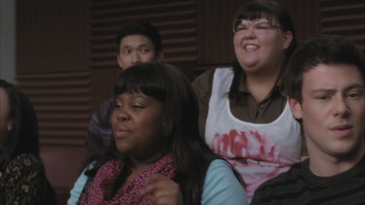Glee213-0308.jpg