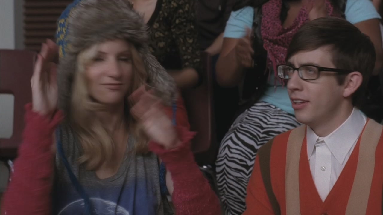 Glee213-0311.jpg