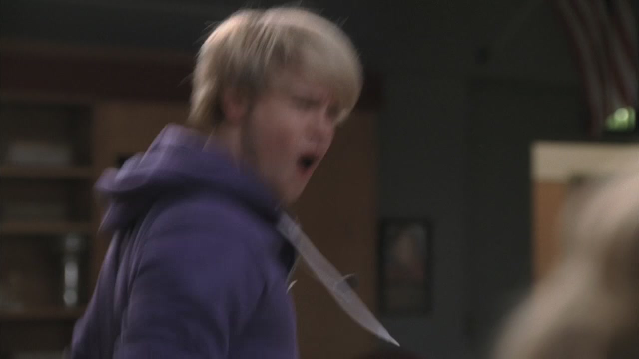 Glee213-0316.jpg