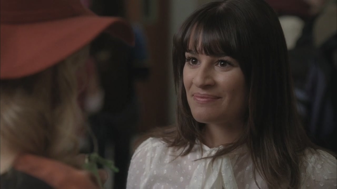 Glee213-0402.jpg
