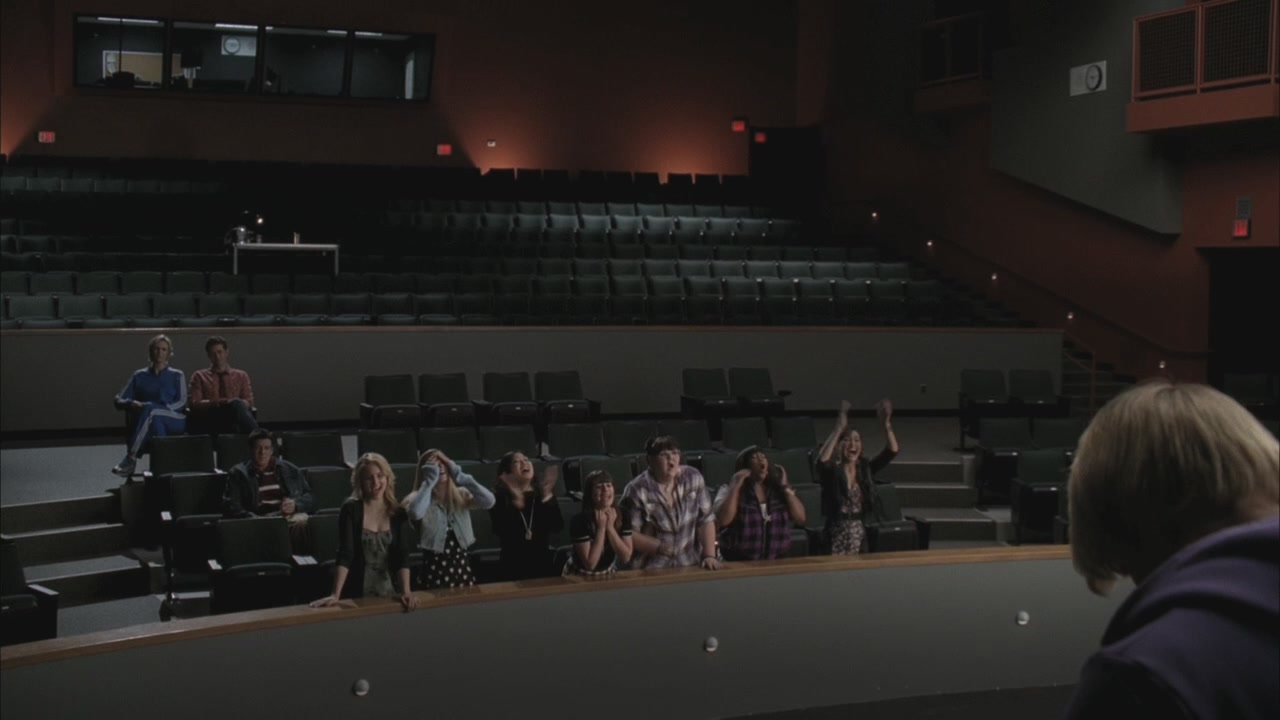 Glee213-0563.jpg
