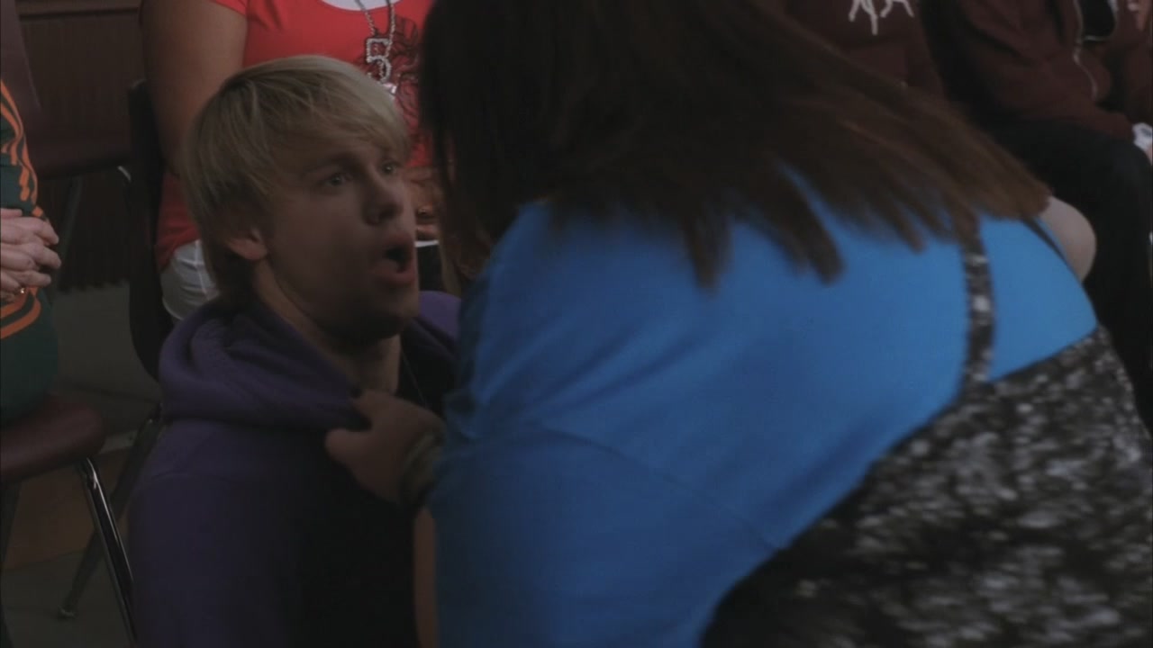 Glee213-0980.jpg