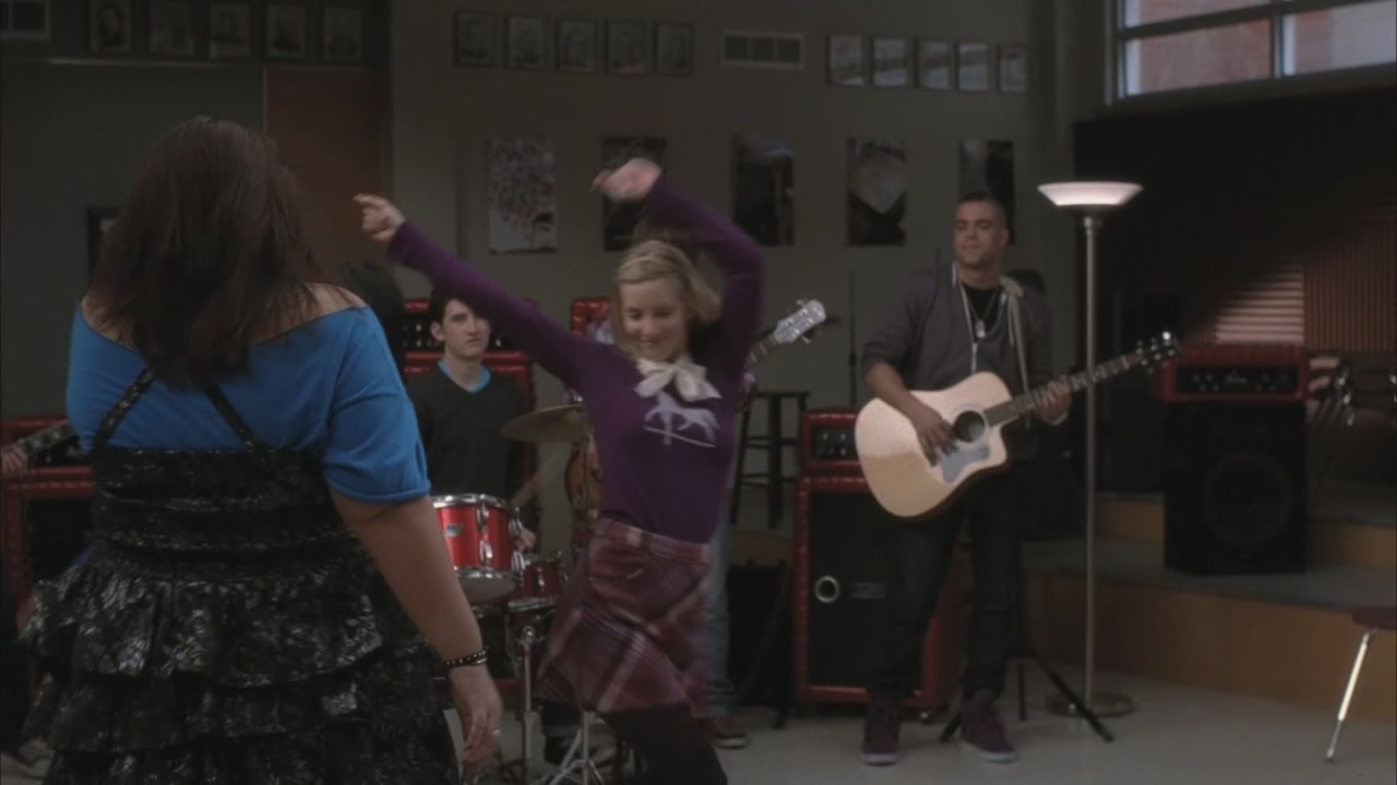 Glee213-0986.jpg