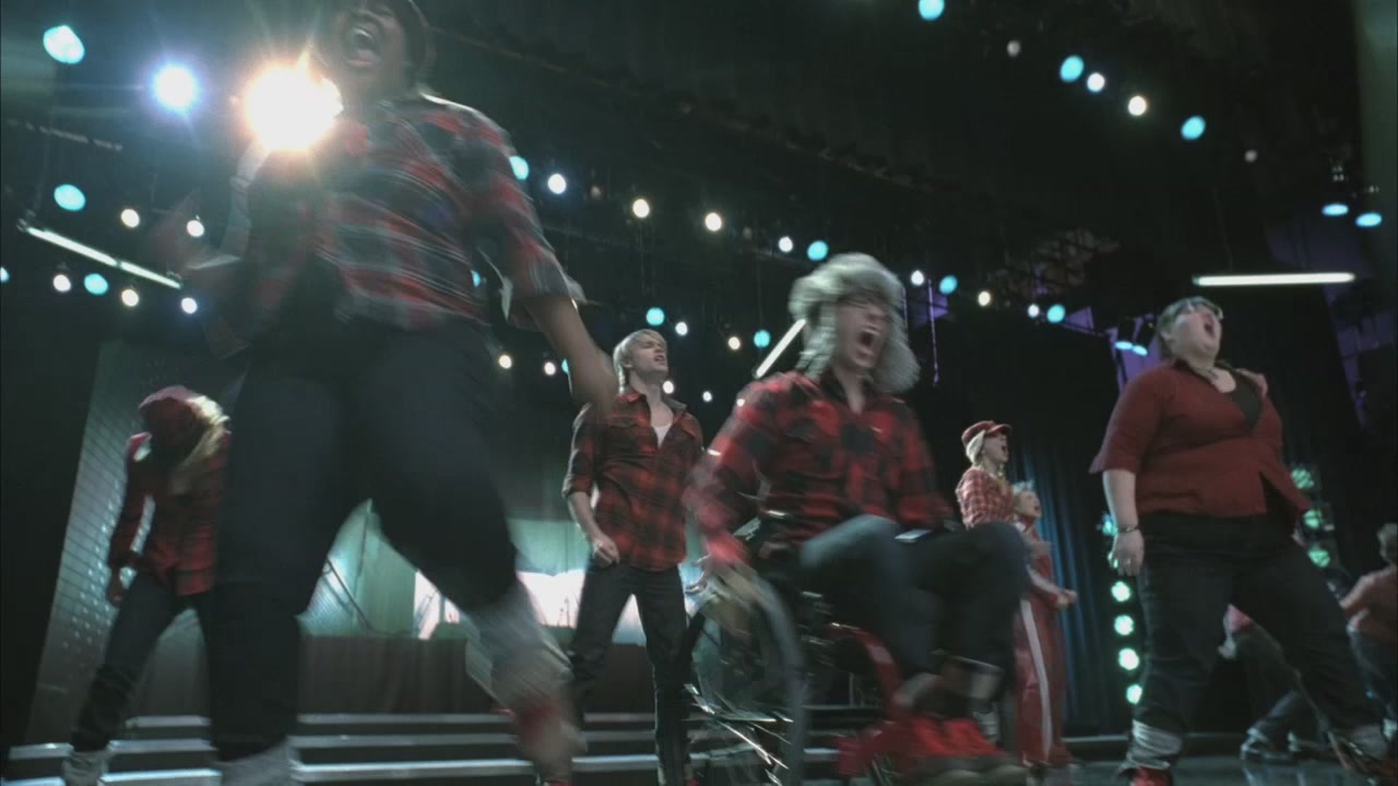 Glee213-1103.jpg