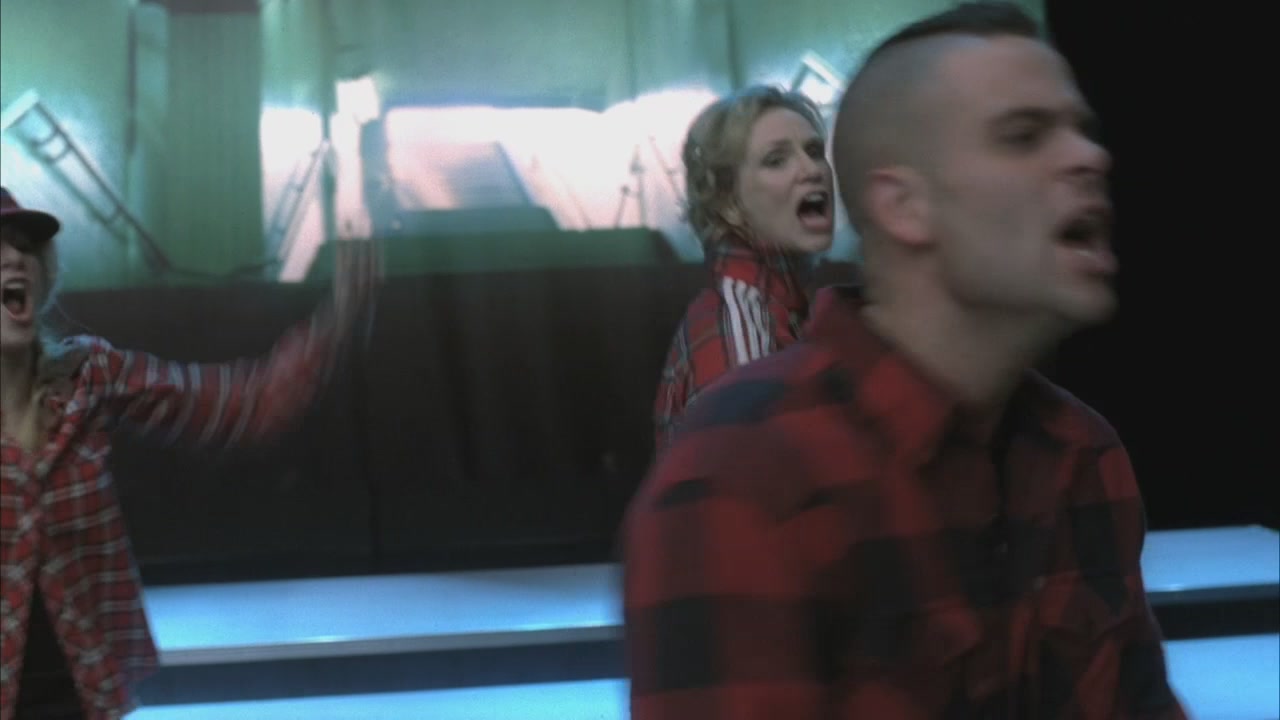 Glee213-1104.jpg