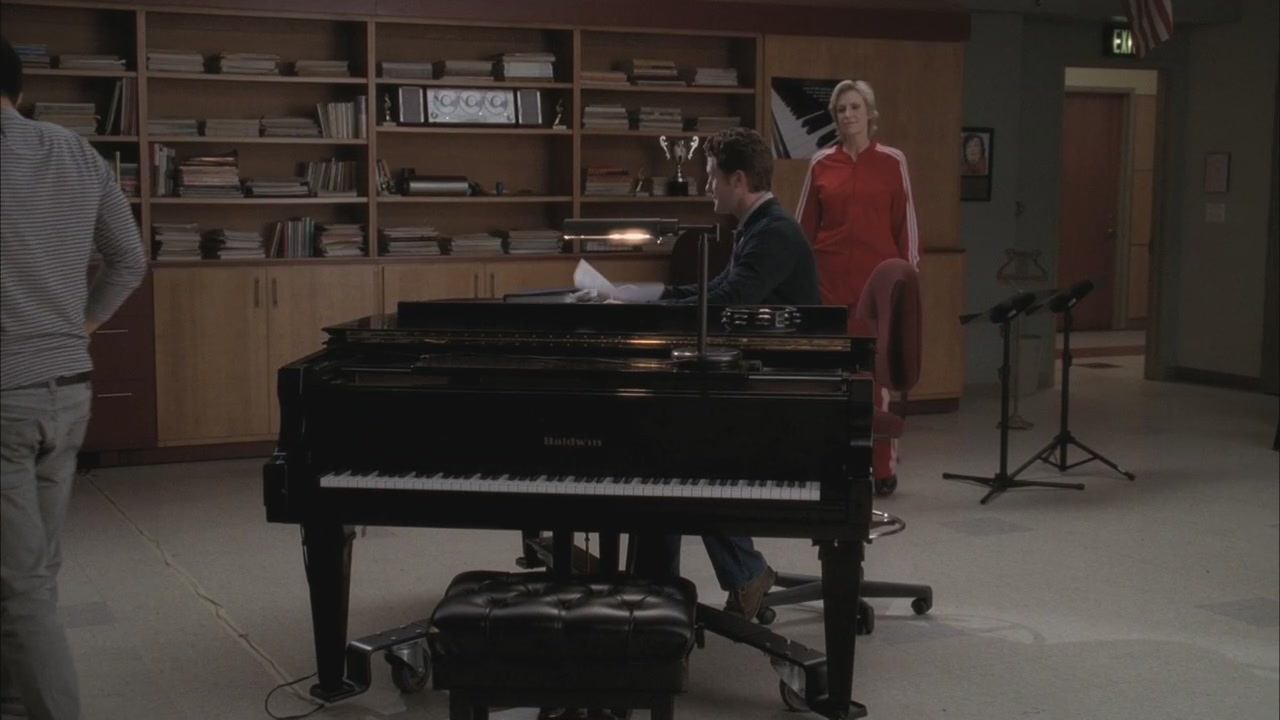 Glee213-1199.jpg