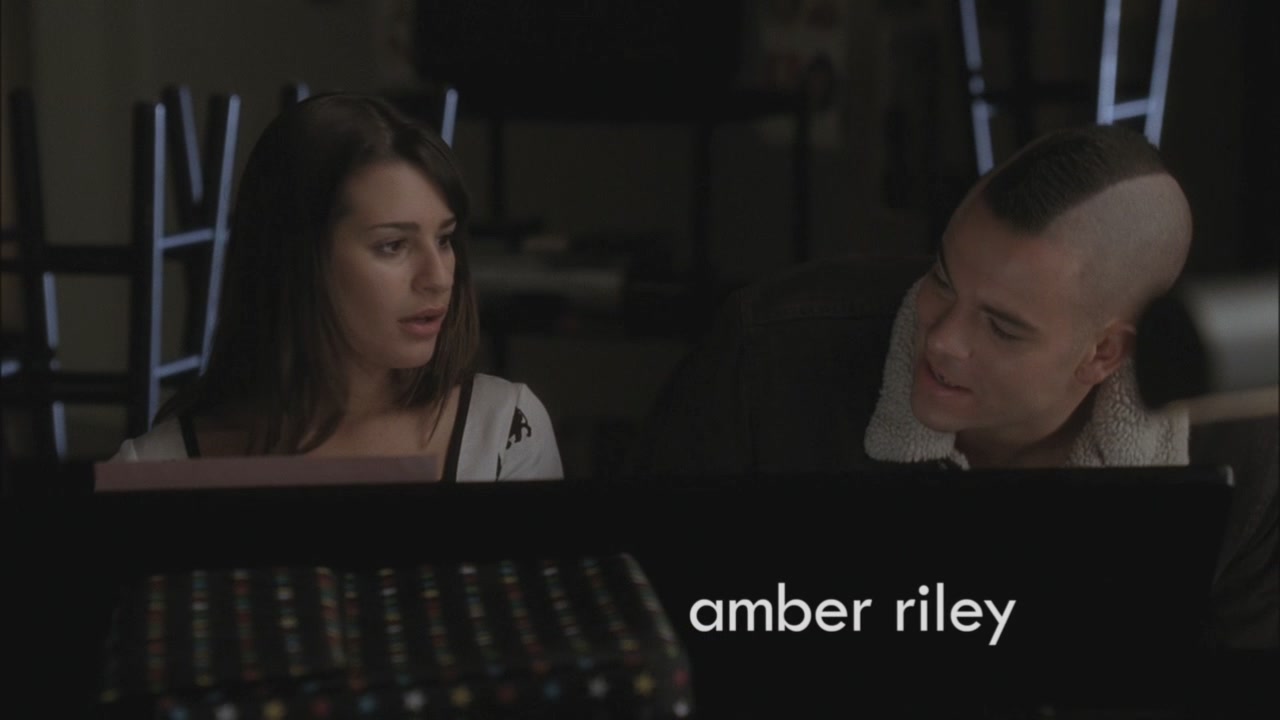Glee214-0104.jpg