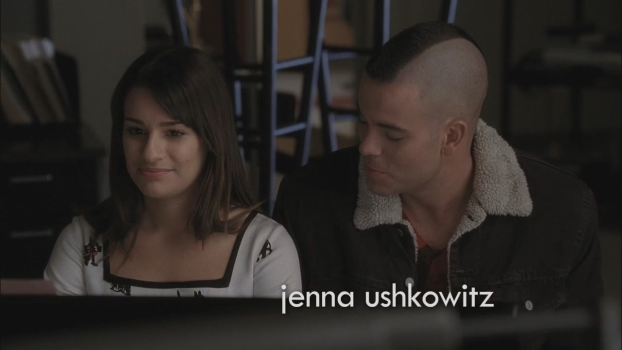 Glee214-0109.jpg