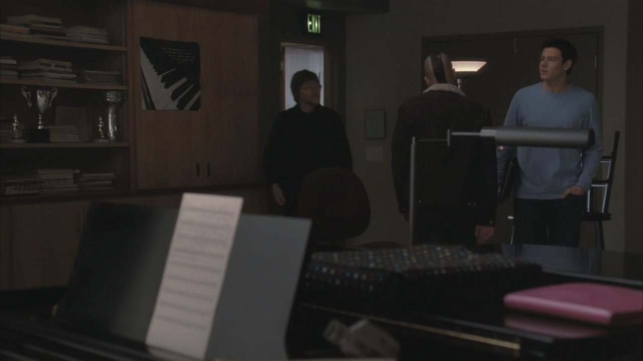 Glee214-0121.jpg
