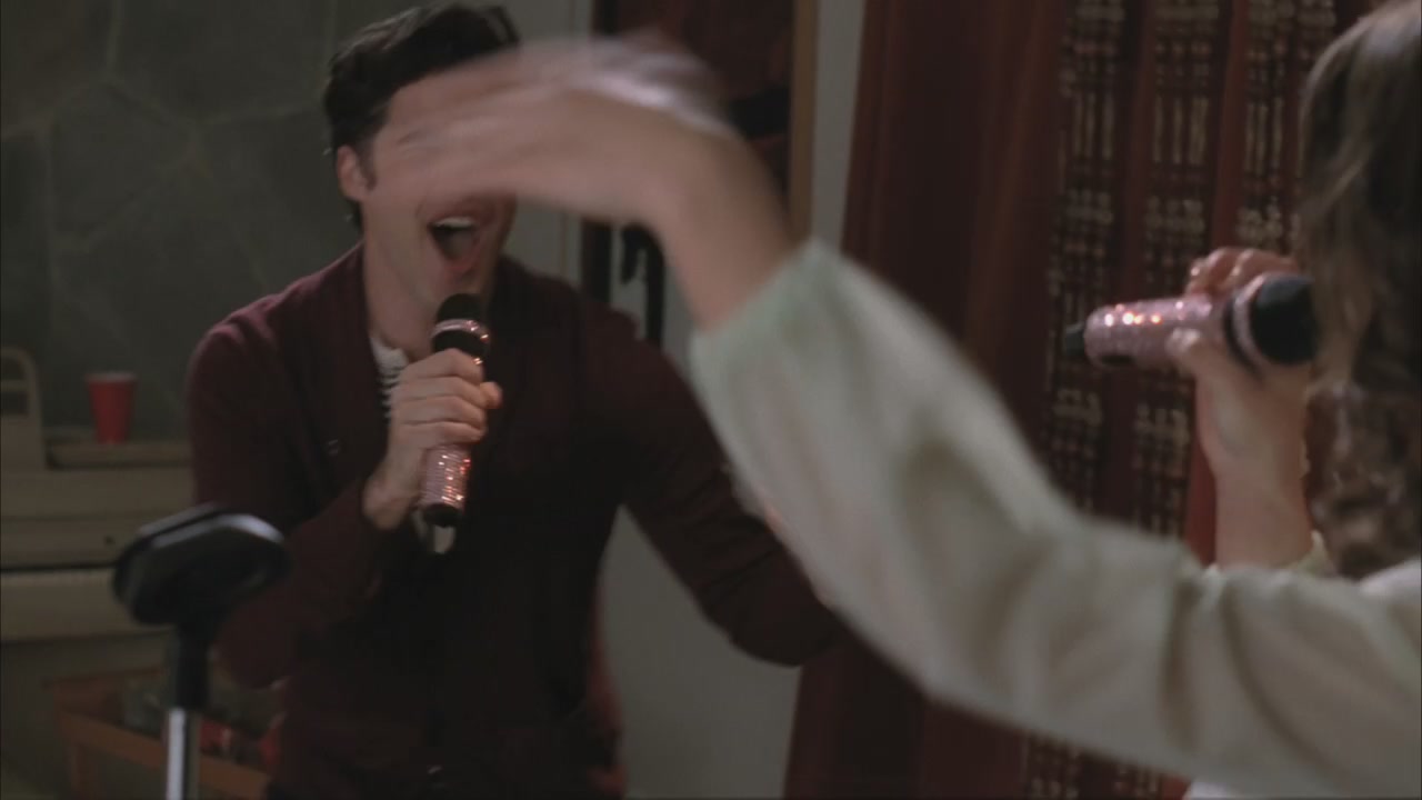 Glee214-0417.jpg