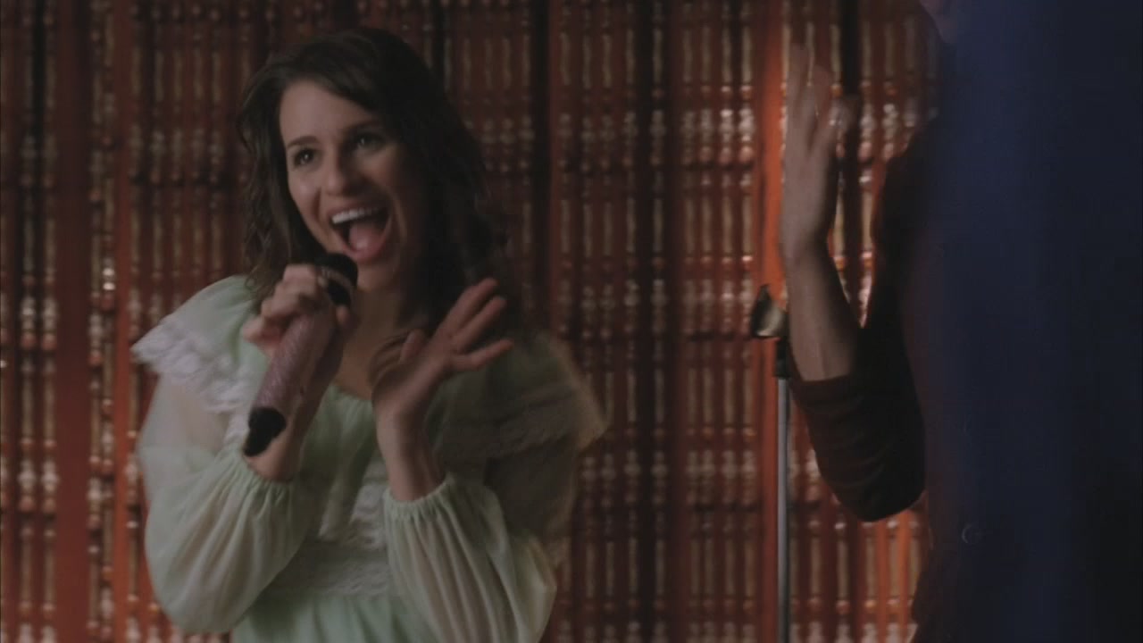 Glee214-0419.jpg