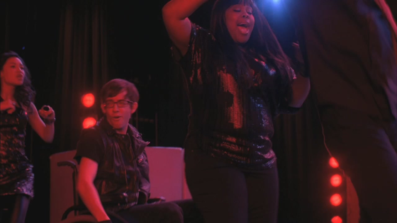 Glee214-0509.jpg