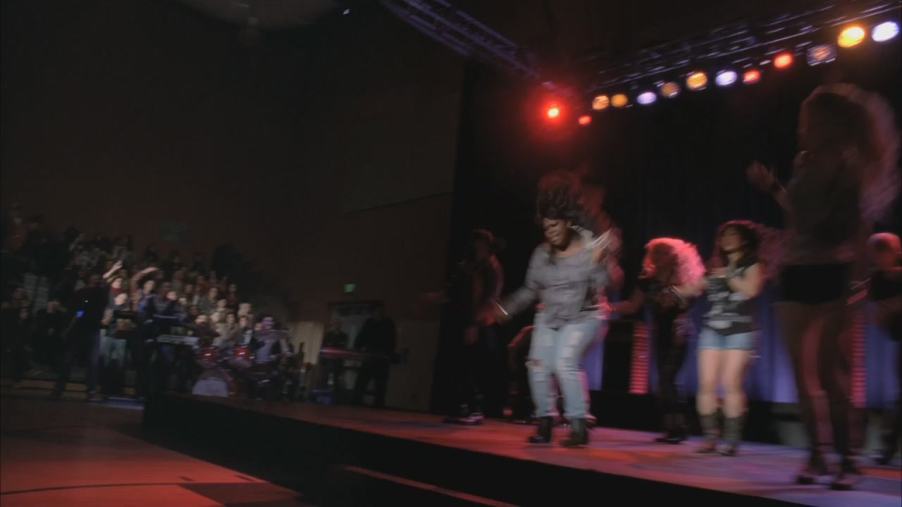 Glee214-1076.jpg
