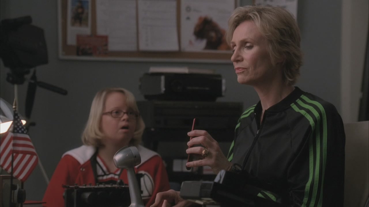 Glee214-1127.jpg