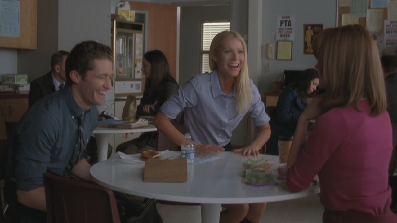 Glee215-0101.jpg