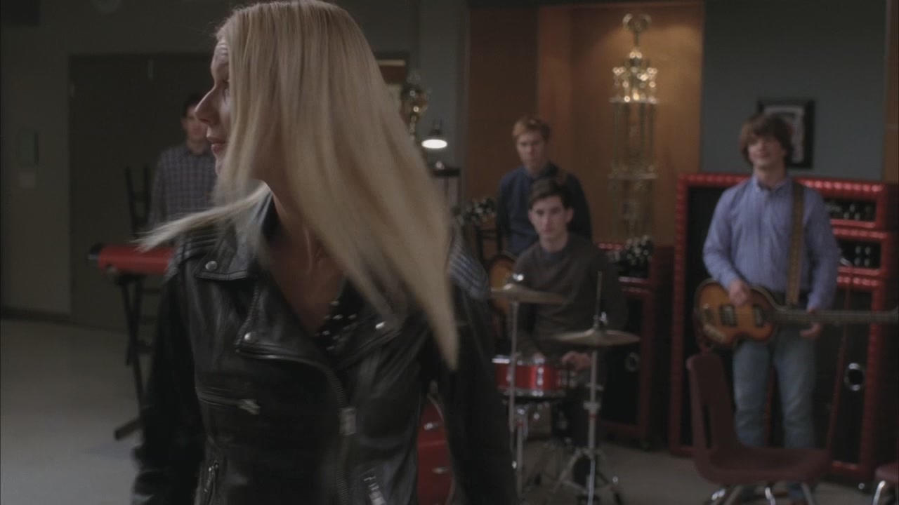 Glee215-0233.jpg