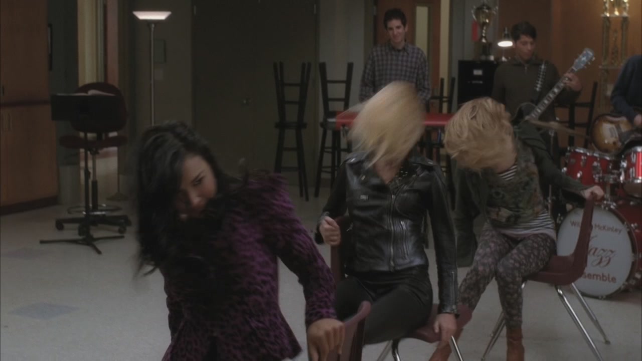 Glee215-0250.jpg