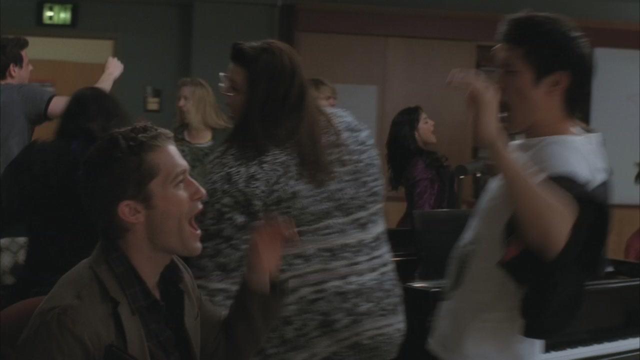 Glee215-0308.jpg