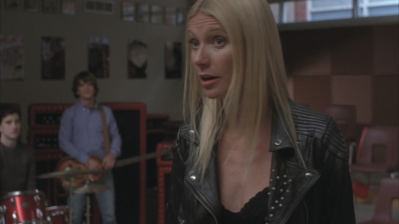 Glee215-0317.jpg