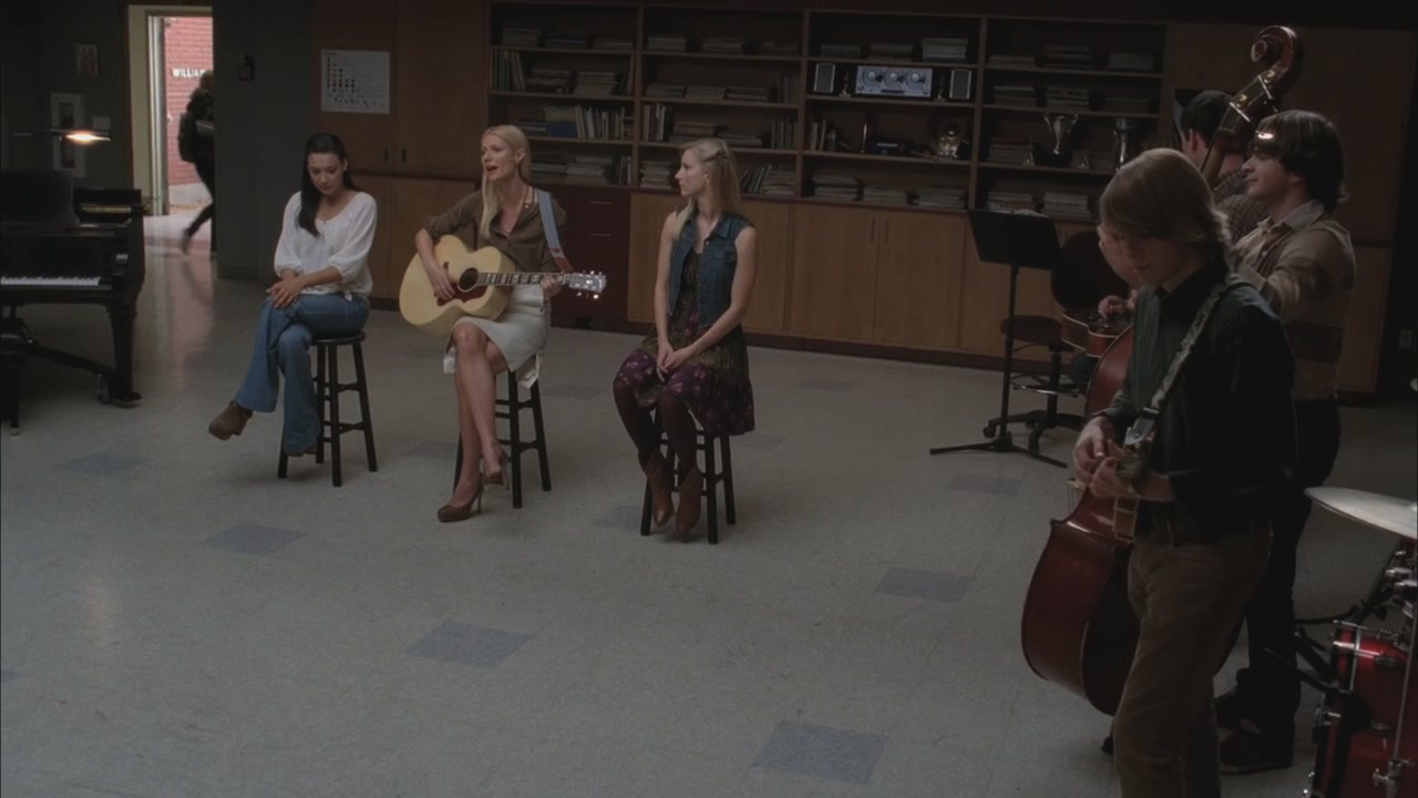 Glee215-0793.jpg