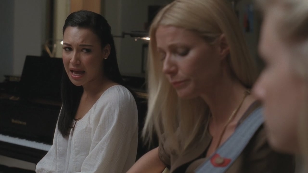 Glee215-0818.jpg