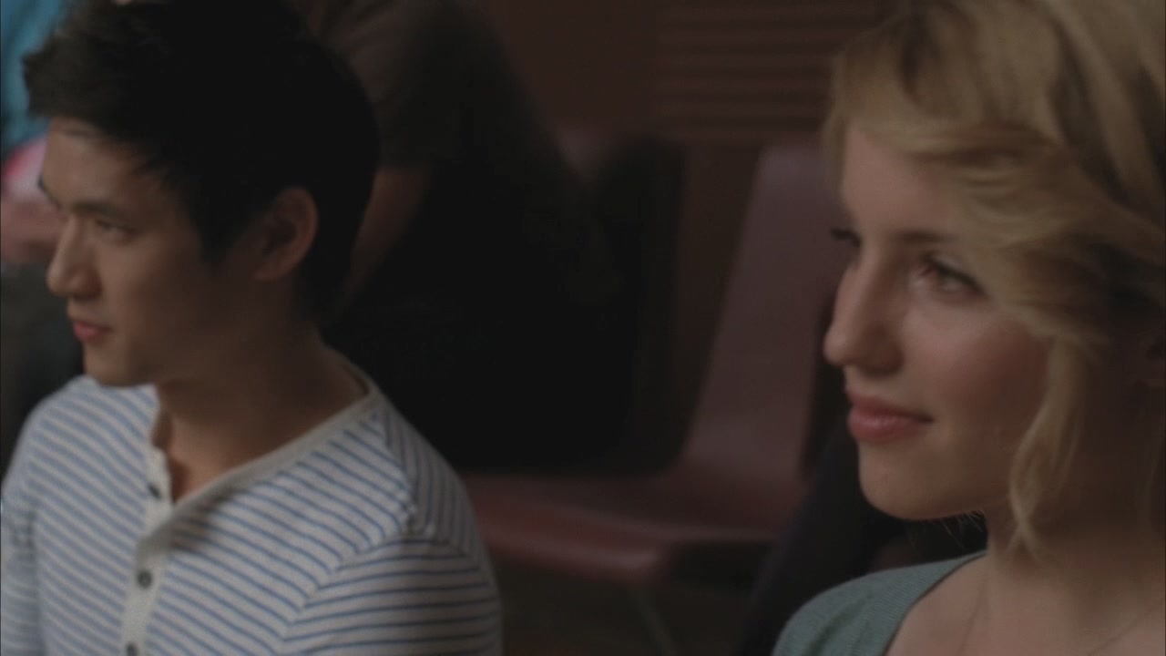 Glee215-0832.jpg