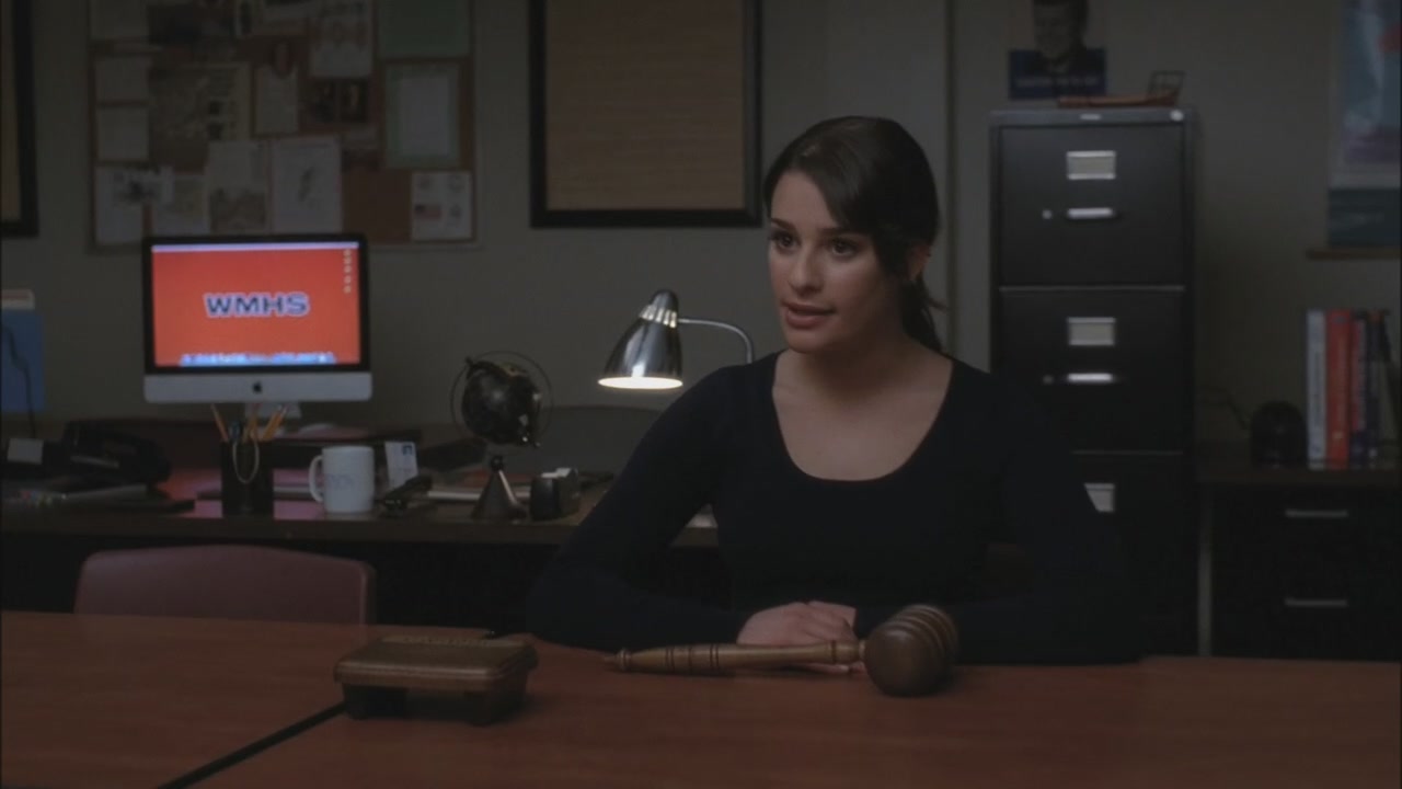 Glee215-1207.jpg