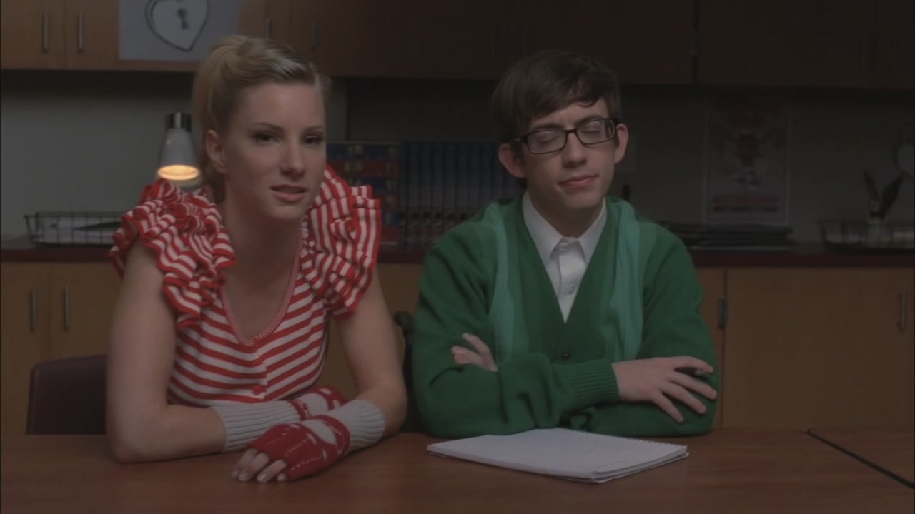 Glee215-1218.jpg