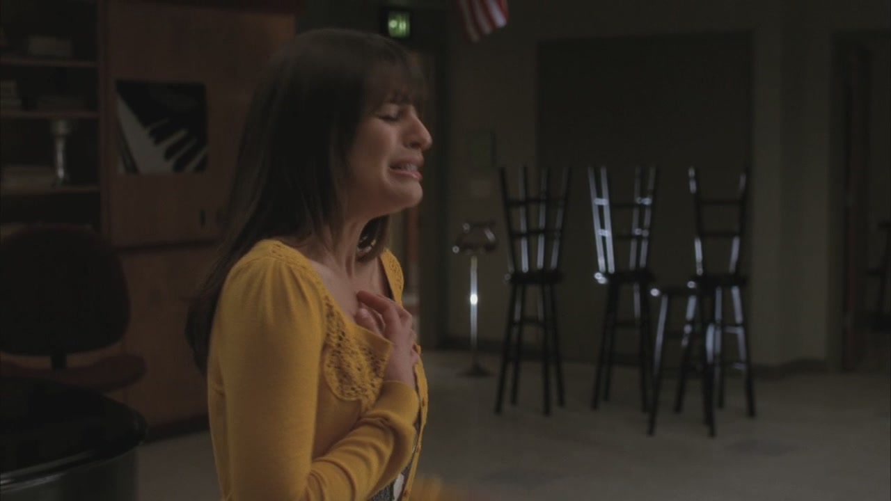 Glee216-0104.jpg
