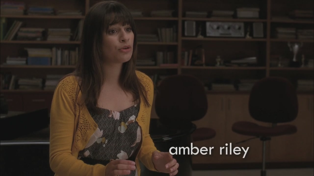 Glee216-0109.jpg