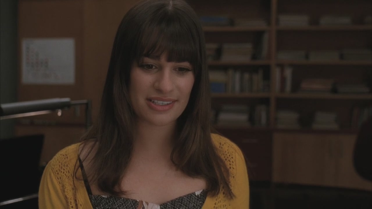 Glee216-0114.jpg